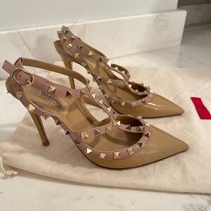 Valentino Garavani Patent Rockstud Caged Pumps